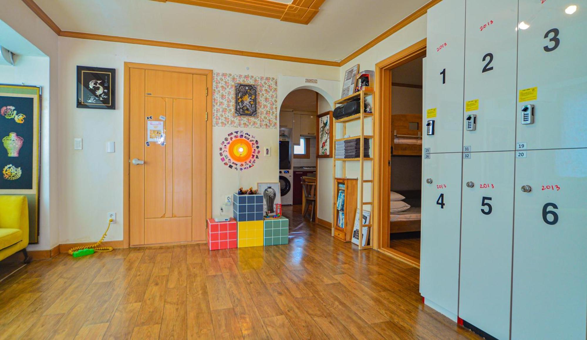 Helloworld Guesthouse Seul Esterno foto