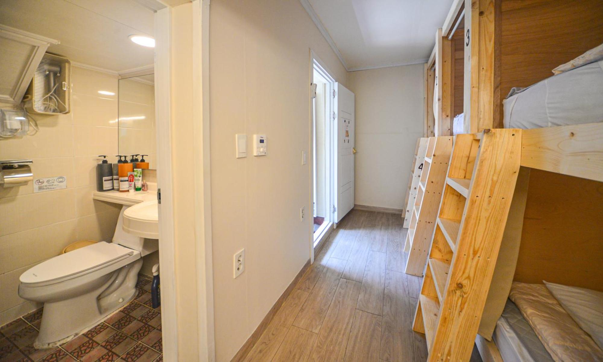 Helloworld Guesthouse Seul Esterno foto
